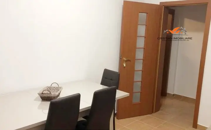 Apartament 3 camere, bloc nou, etaj 1, mobilat, utilat, Centru!, fotografia 4